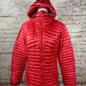 EMS Women's L Nylon Goose Down Low Profile Hooded Puffer Jacket Bright Red